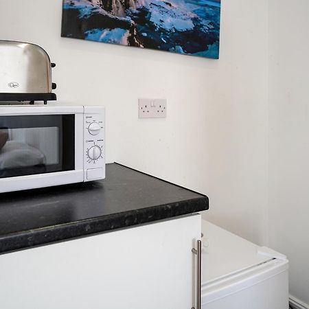 Homesly Guest Rooms, Comfortable En-Suite Guest Rooms With Free Parking And Self Check-In Berwick Upon Tweed Екстер'єр фото