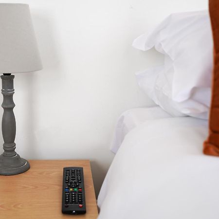 Homesly Guest Rooms, Comfortable En-Suite Guest Rooms With Free Parking And Self Check-In Berwick Upon Tweed Екстер'єр фото