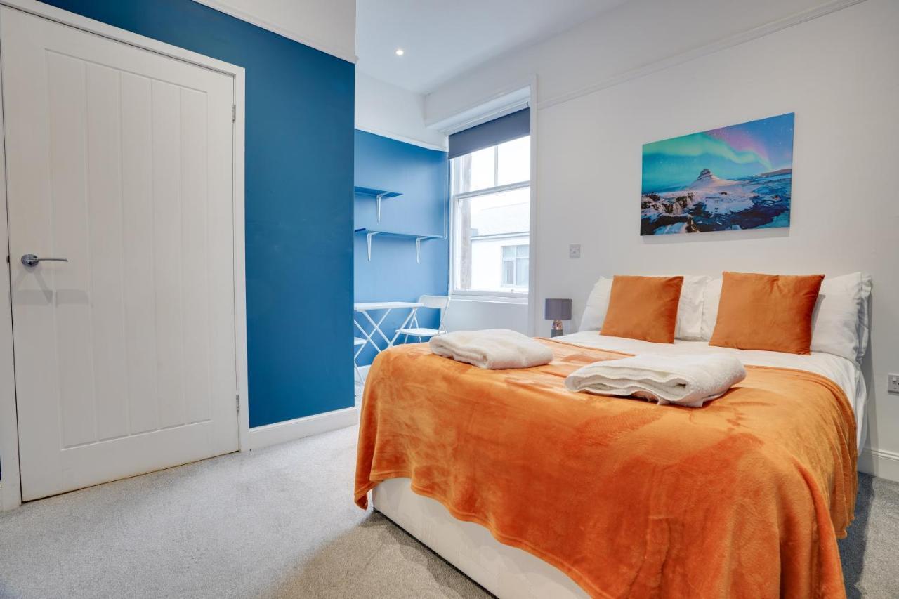 Homesly Guest Rooms, Comfortable En-Suite Guest Rooms With Free Parking And Self Check-In Berwick Upon Tweed Екстер'єр фото