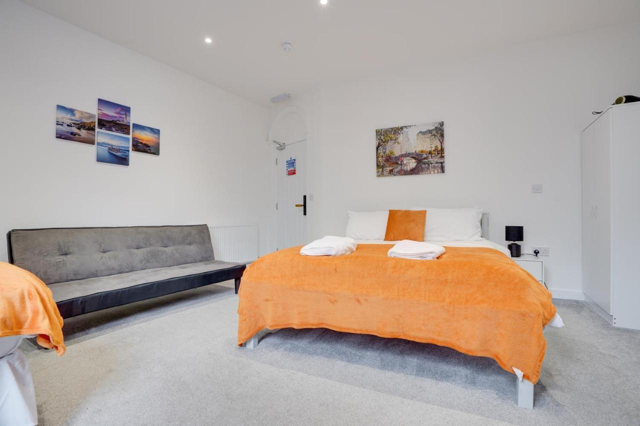 Homesly Guest Rooms, Comfortable En-Suite Guest Rooms With Free Parking And Self Check-In Berwick Upon Tweed Екстер'єр фото