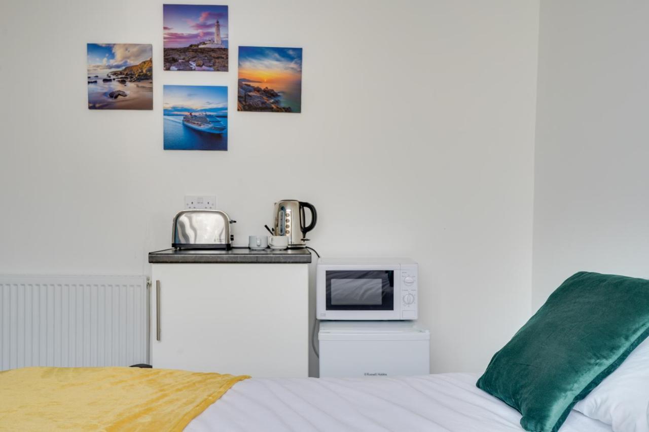Homesly Guest Rooms, Comfortable En-Suite Guest Rooms With Free Parking And Self Check-In Berwick Upon Tweed Екстер'єр фото