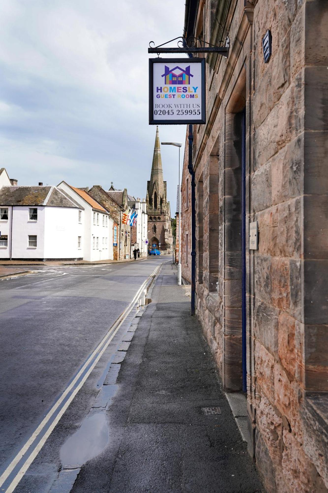 Homesly Guest Rooms, Comfortable En-Suite Guest Rooms With Free Parking And Self Check-In Berwick Upon Tweed Екстер'єр фото