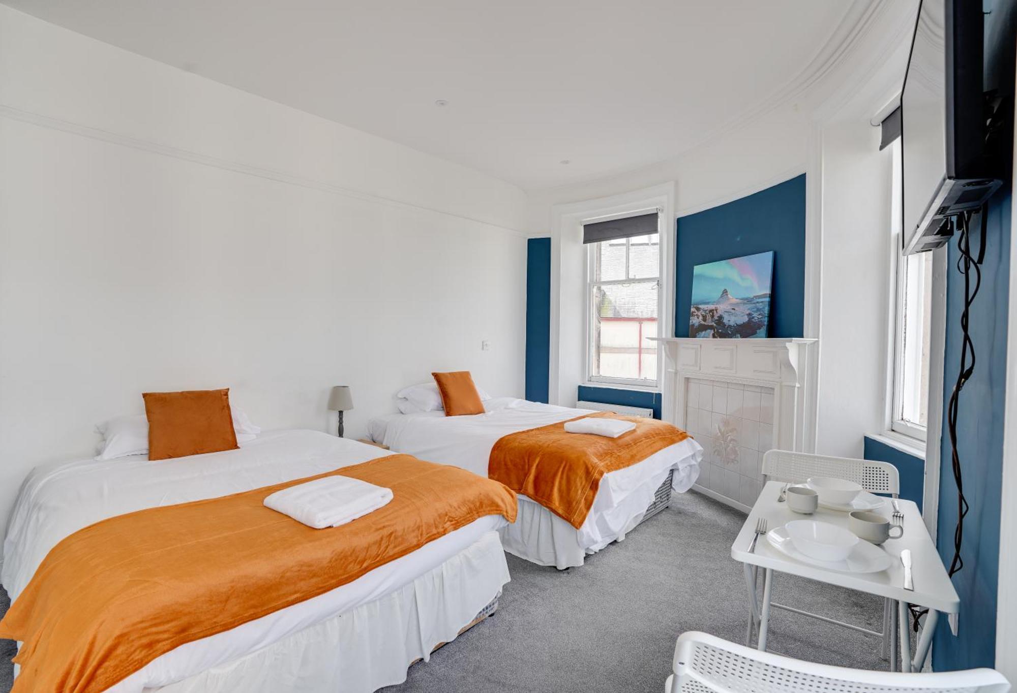Homesly Guest Rooms, Comfortable En-Suite Guest Rooms With Free Parking And Self Check-In Berwick Upon Tweed Екстер'єр фото