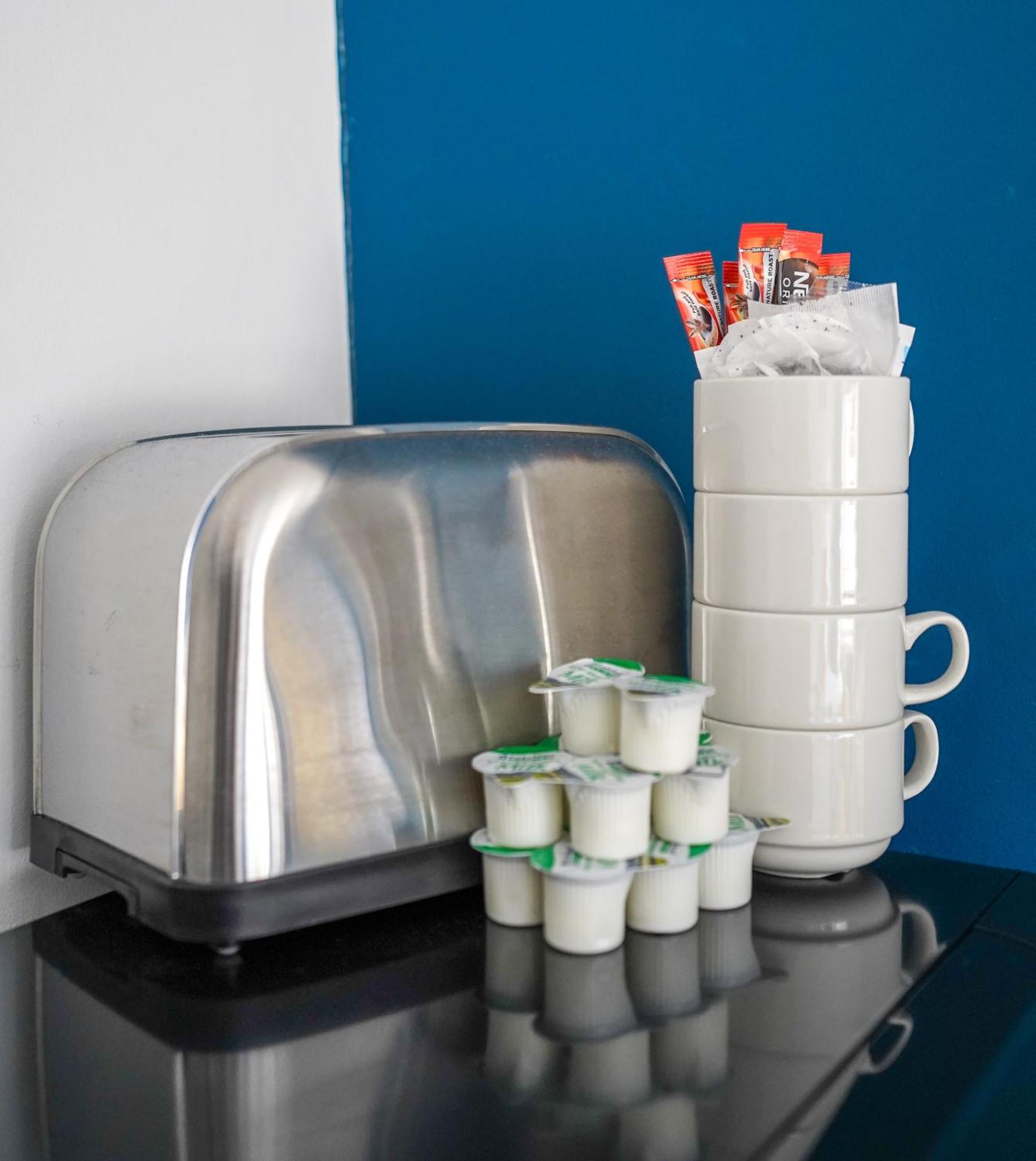 Homesly Guest Rooms, Comfortable En-Suite Guest Rooms With Free Parking And Self Check-In Berwick Upon Tweed Екстер'єр фото