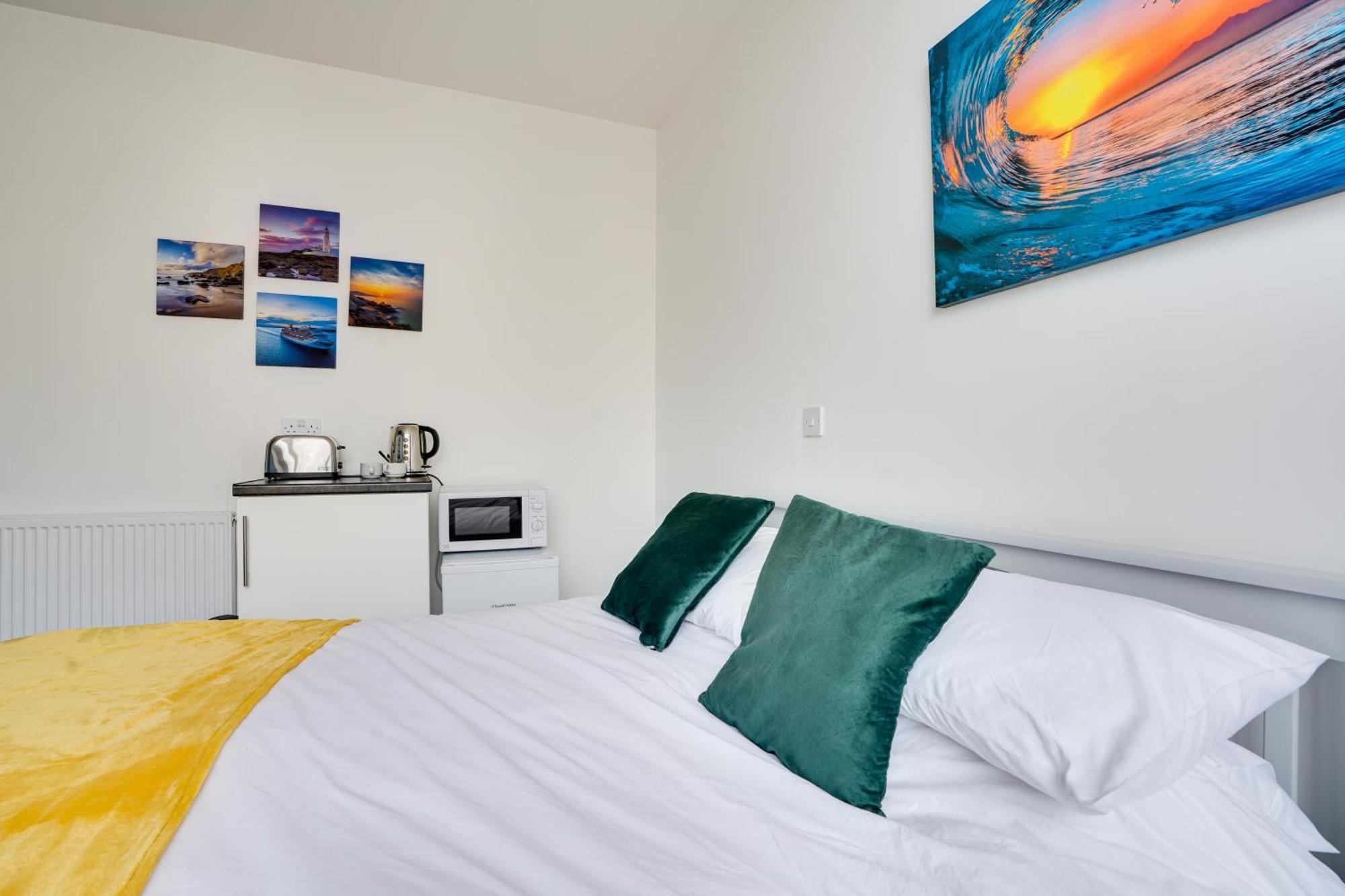 Homesly Guest Rooms, Comfortable En-Suite Guest Rooms With Free Parking And Self Check-In Berwick Upon Tweed Екстер'єр фото