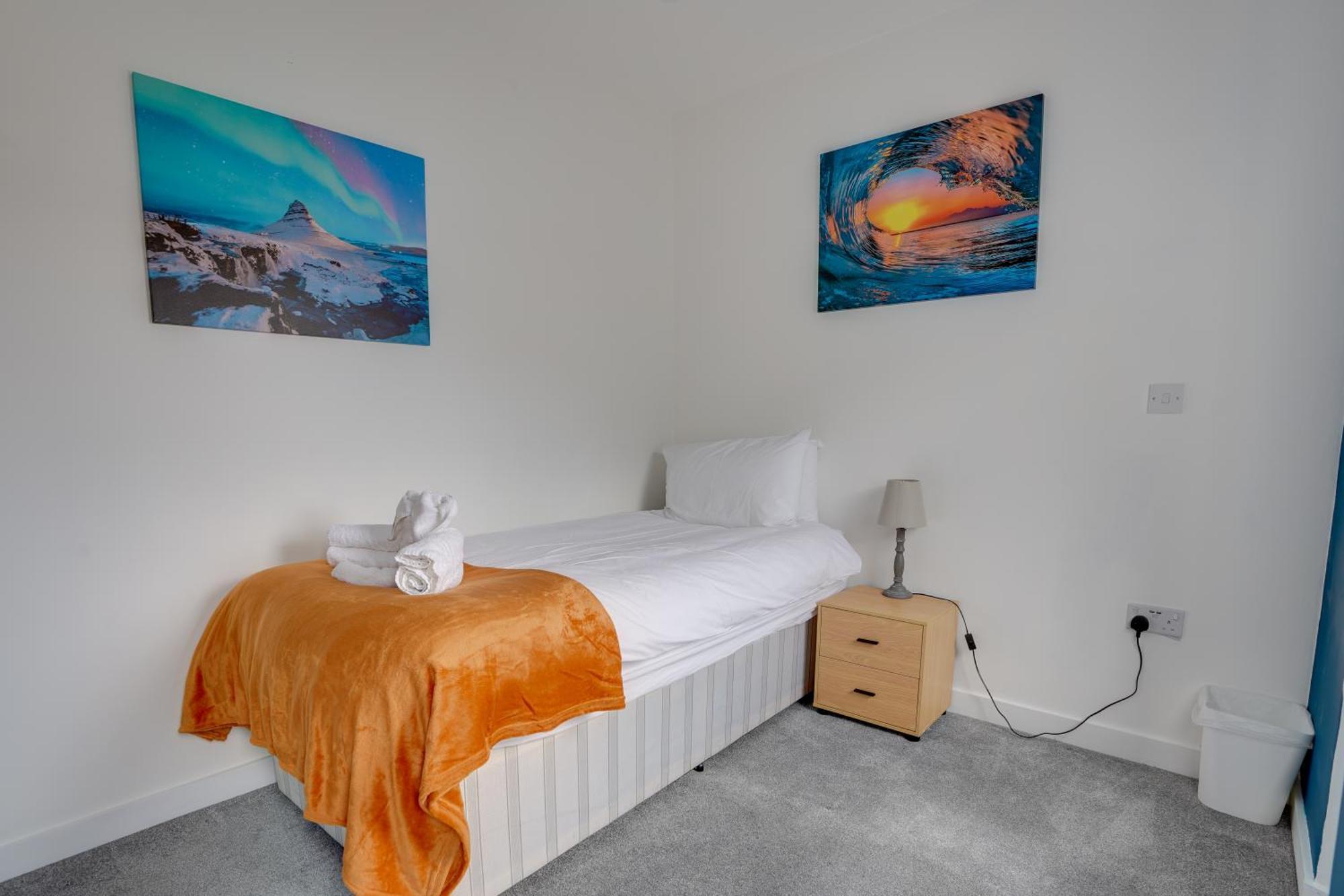 Homesly Guest Rooms, Comfortable En-Suite Guest Rooms With Free Parking And Self Check-In Berwick Upon Tweed Екстер'єр фото